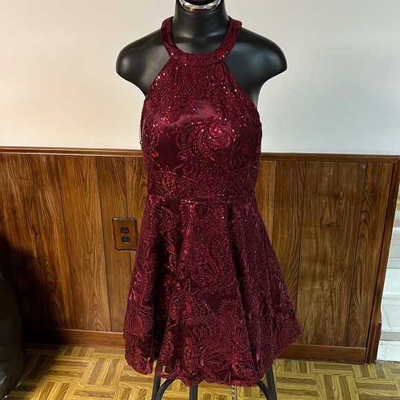 Sequin Hearts Dresses & Skirts - Burgundy Sequent Dress. Size 13